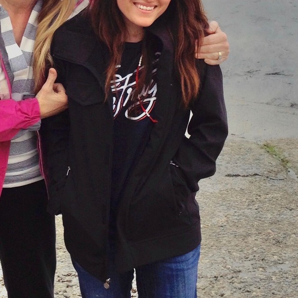 Black rain jacket-iso-DO NOT BUY - Picture 1 of 3